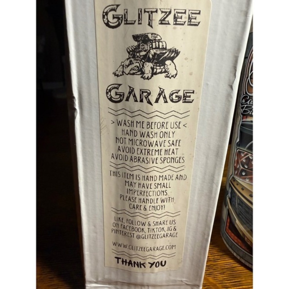 Glitzee Garage Fever in the Midwest 2022 Car Truck Bike Show Tumbler Cup New - Picture 5 of 9